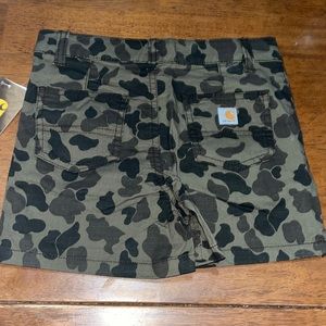 New girls Carhartt Camo shorts size 6x. super cute - adjustable waist